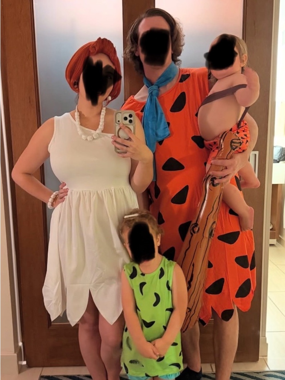 Family Flintstones Costume - pebbles bam bam Dino Wilma Fred